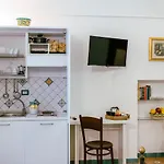 בית הארחה Andrea's House אמאלפי