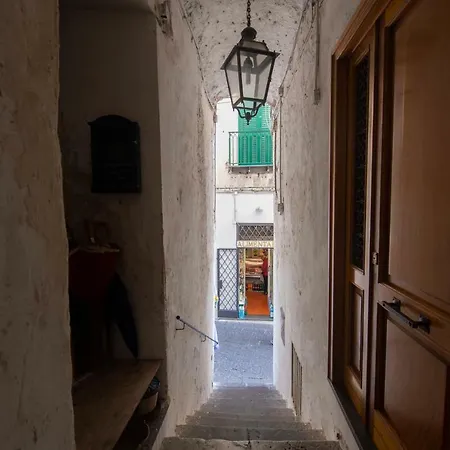 Andrea's House Affittacamere 4*